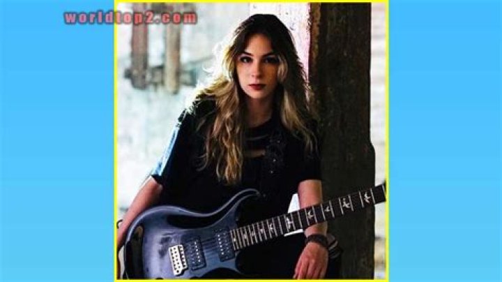 Daniela Villarreal Height, Weight, Net Worth, Age, Birthday, Wikipedia, Who, Instagram, Biography