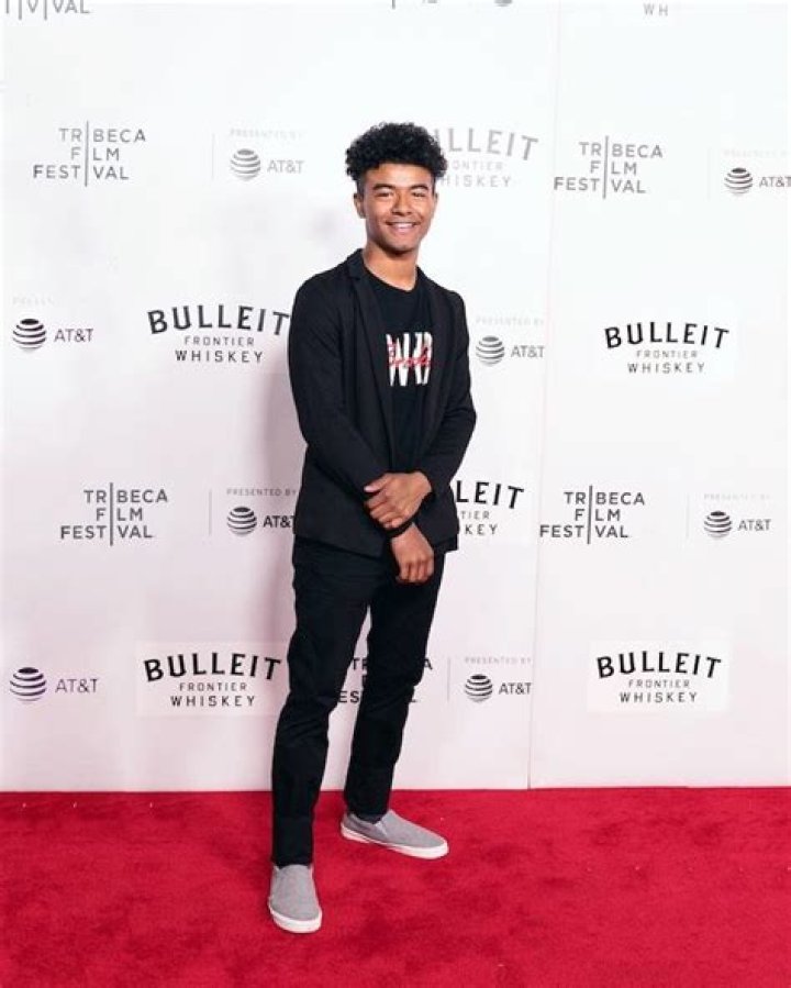 Steezy Kane- Bio, Height, Net Worth, Girlfriend